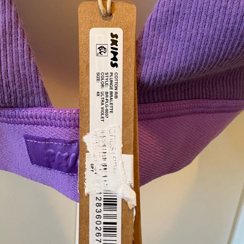 SKIMS COTTON RIB‎ PLUNGE BRALETTE - Picture 2 of 6